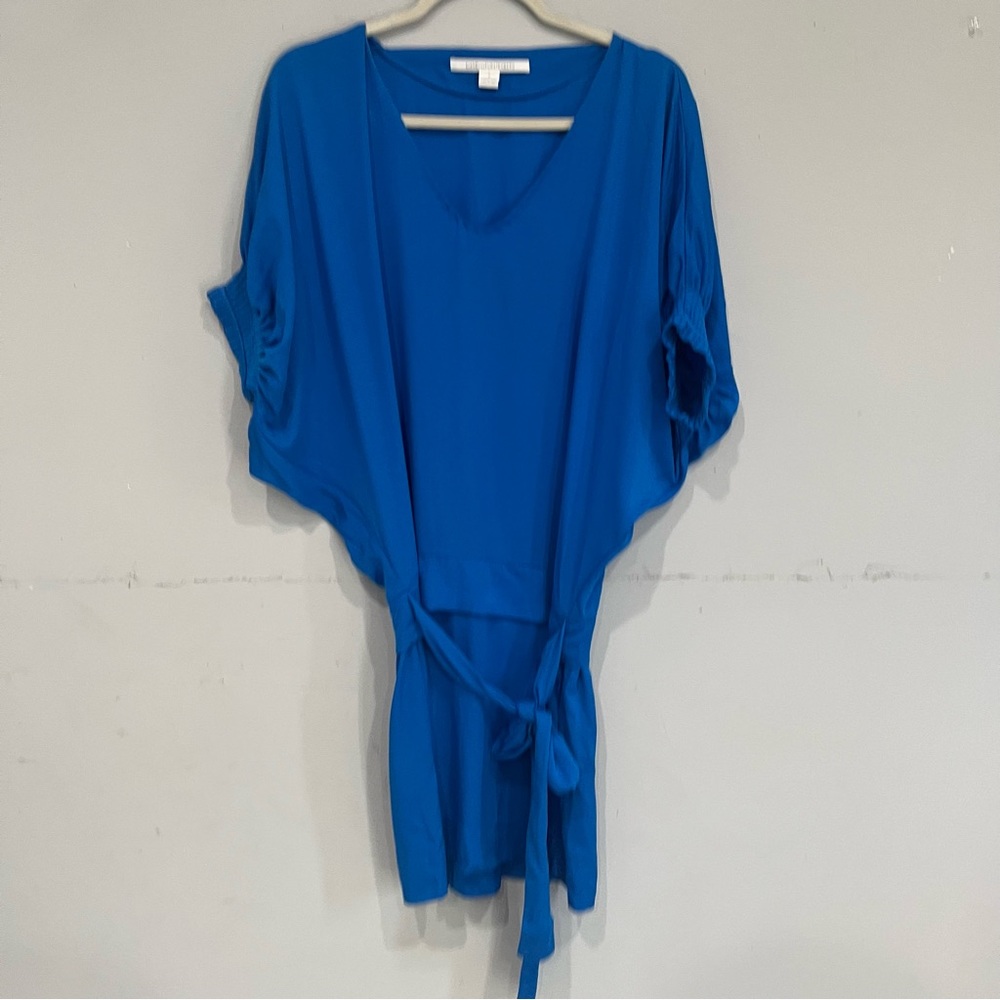 DVF silk blue dress size 0